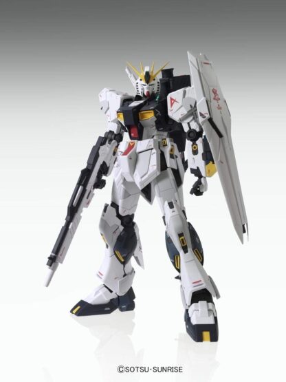 Gundam RX-93 Nu Gundam Ver.Ka Char's Counterattack  1/100 Model Kit