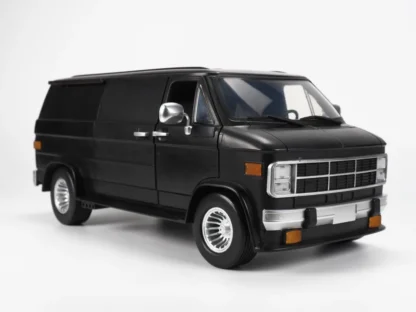 Ramen Economical Vans REV02 Black 1/12 Scale Vehicle